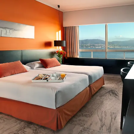 Apartamentos Canovas Del Castillo 24 Hotel 4*