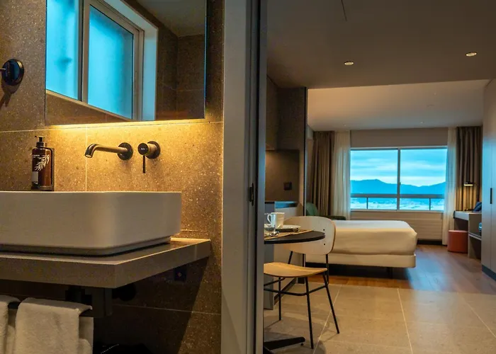 Szálloda Bahia De 4*